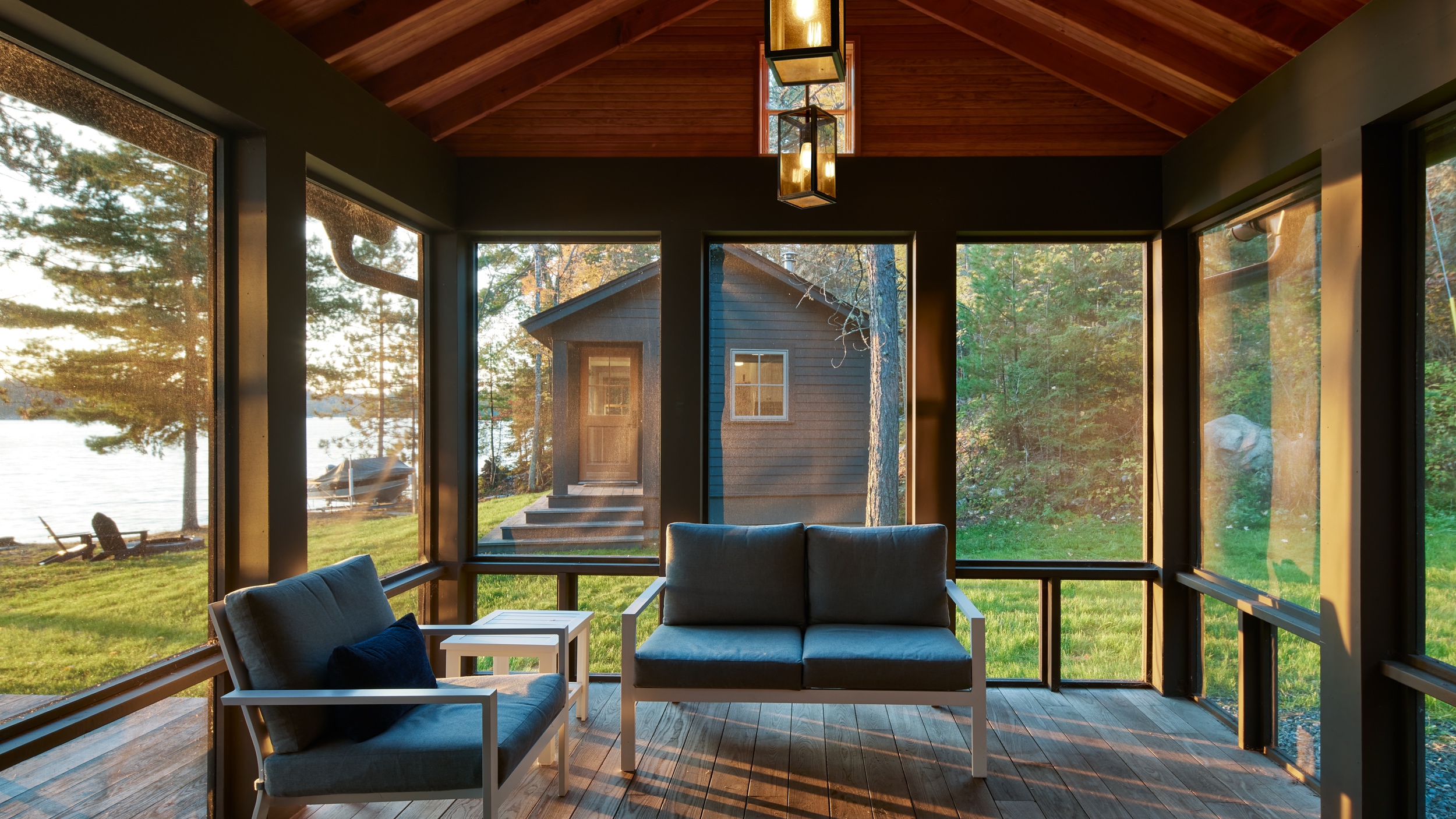 Screened porch in Ely, Minnesota by Albertsson & Hansen Architecture