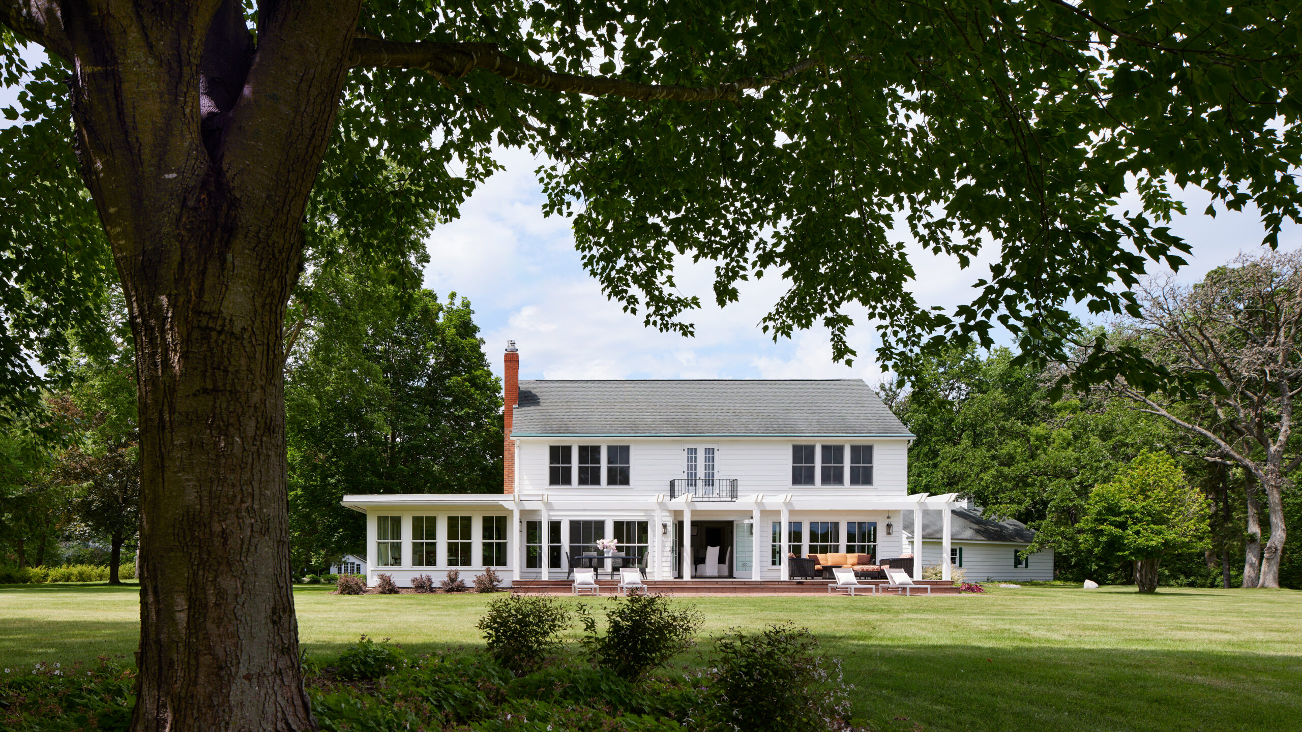 LAKE PEPIN COUNTRY HOUSE